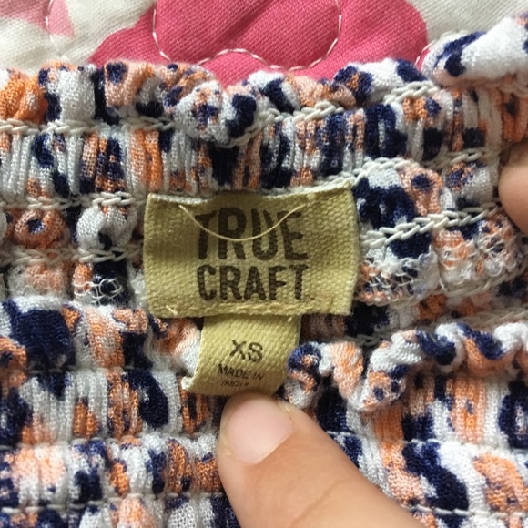 True Craft Off Shoulder Shirt - Picture 3 of 3